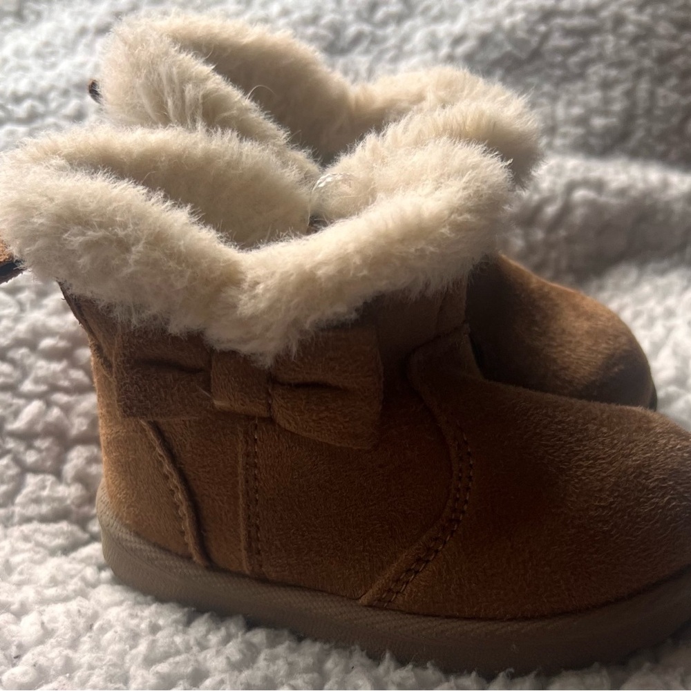 Cozy Brown Baby Boots with Faux Fur